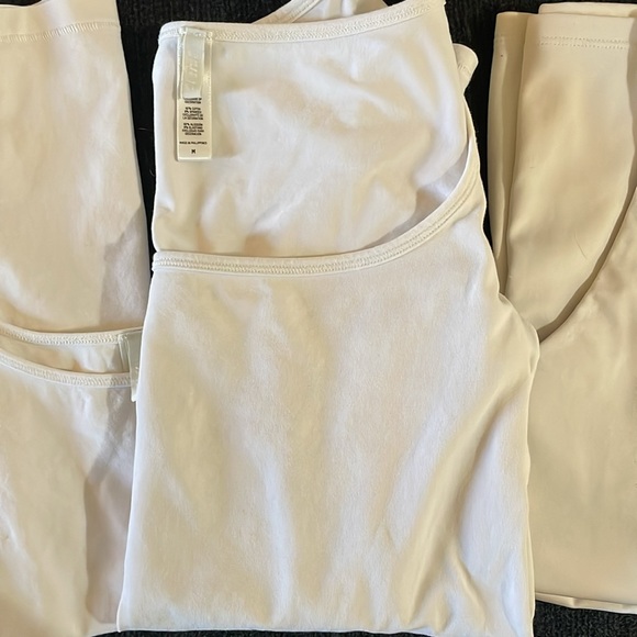 SKIMS bundle with NINE WEST 3pc - Picture 14 of 15